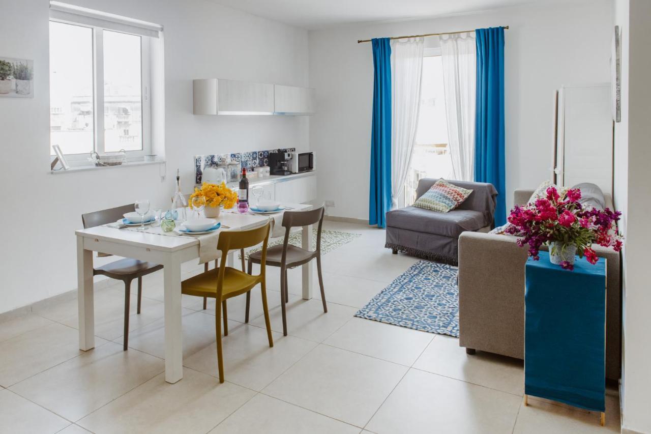 Sliema, Villa Savoia Luxury Apartment For 5 Guests Gzira Eksteriør billede
