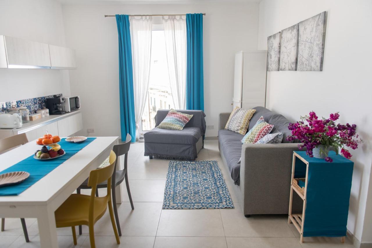 Sliema, Villa Savoia Luxury Apartment For 5 Guests Gzira Eksteriør billede